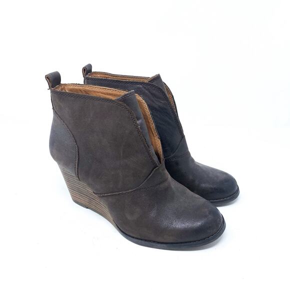 Lucky Brand Yinan Dark Brown Leather Wedge Heel Ankle Boot Bootie Size 8.5 - Picture 1 of 9